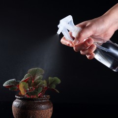 XY家用園藝工具手壓式透明噴水壺（200ml）