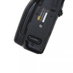 品色MB-D16適用尼康D750單反相機手柄/電池盒