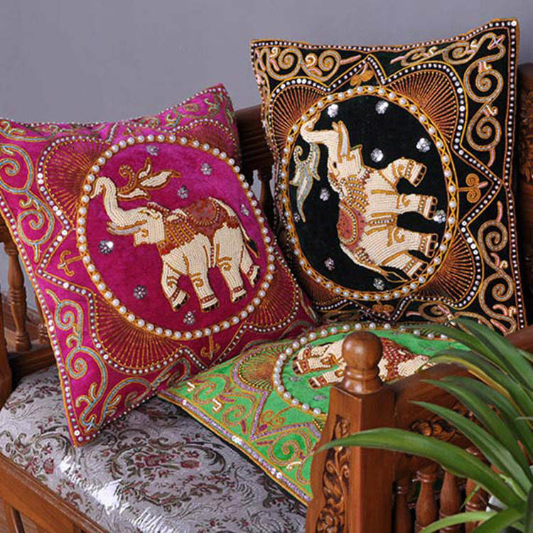 泰國布藝東家居軟裝繡珠大象抱枕套靠枕套