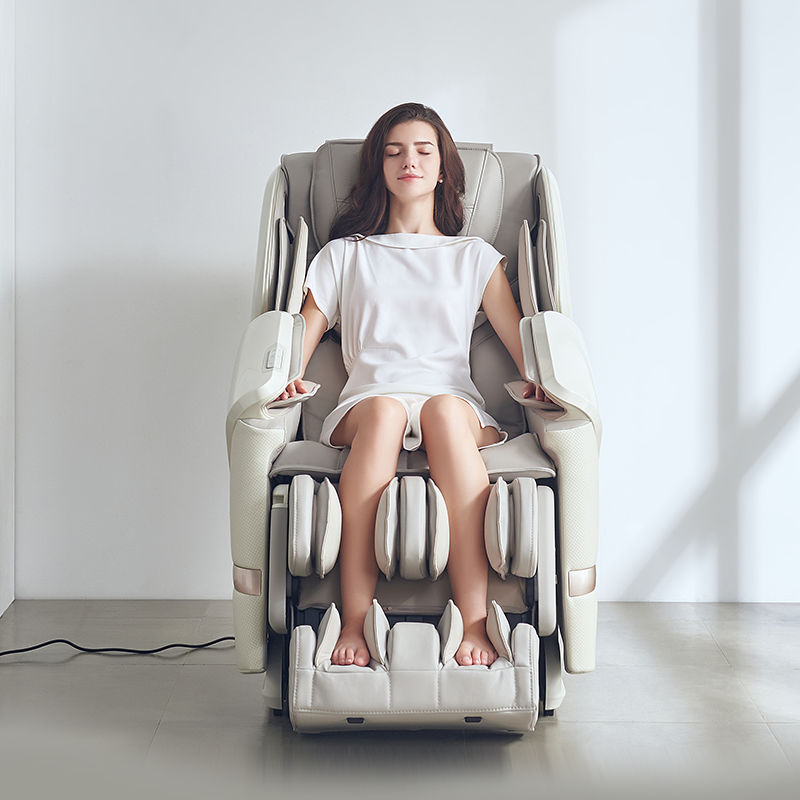 在家體驗泰式皇家按摩，3D柔感智能按摩椅