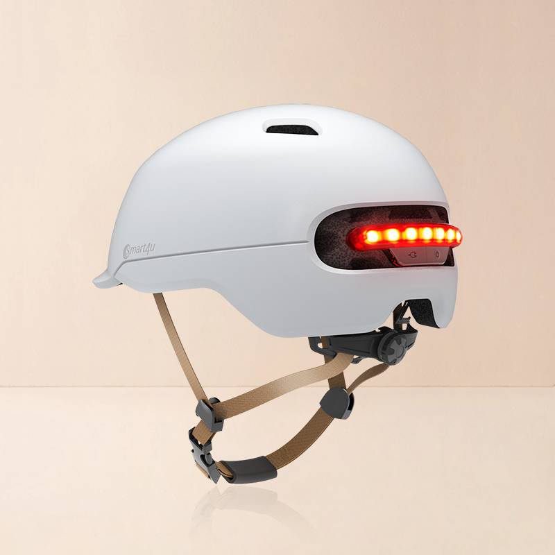 帶尾燈，更安全，電動車騎行頭盔