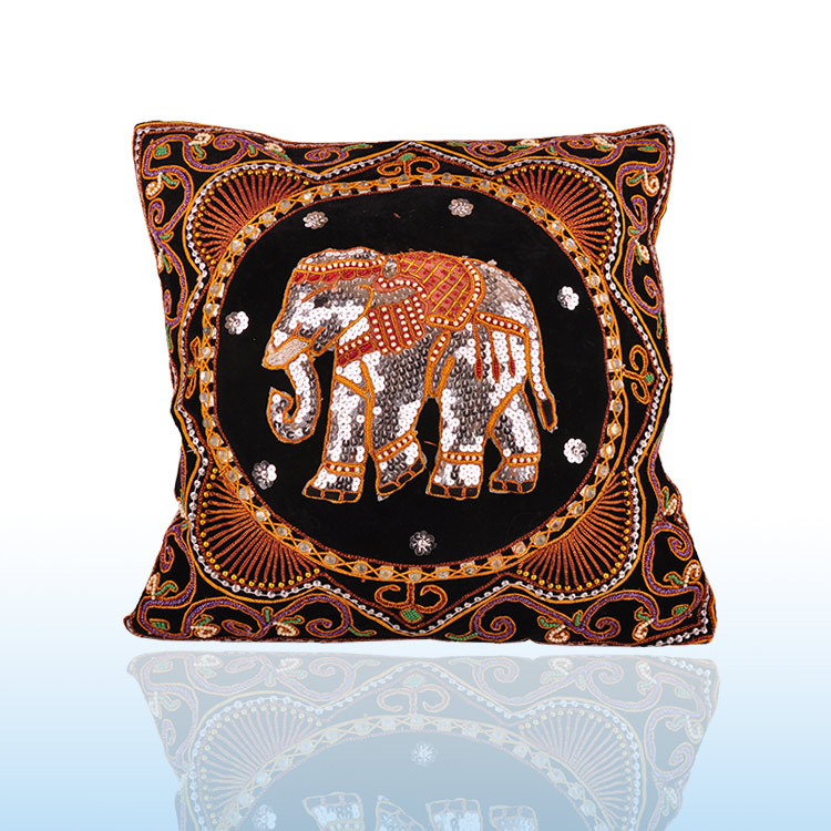 泰國布藝東家居軟裝繡珠大象抱枕套靠枕套