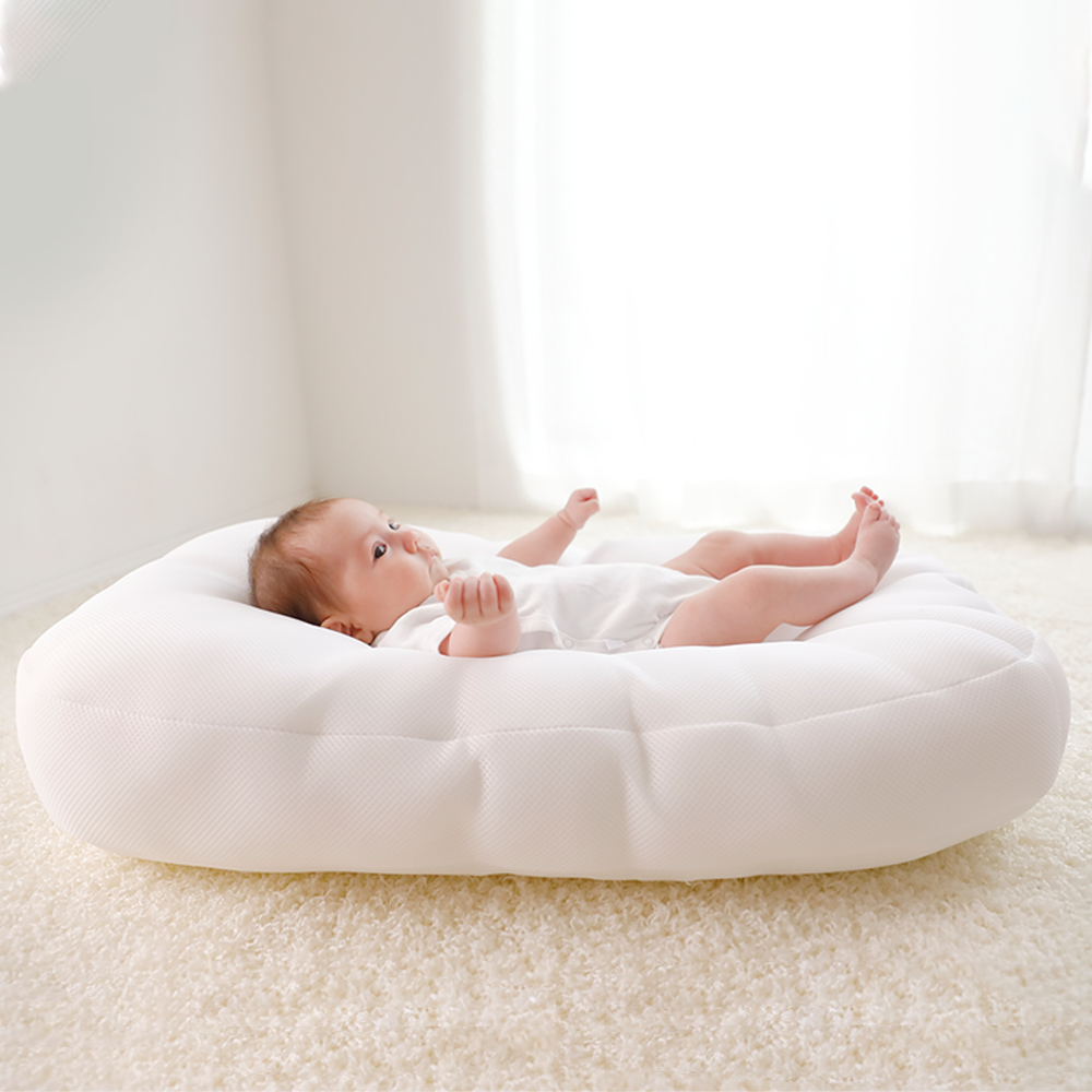 iimin  舒適C曲線嬰兒牀 白色