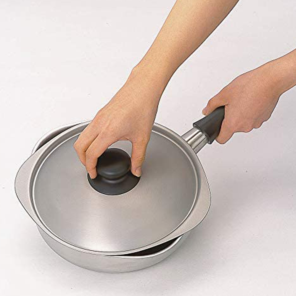 柳 宗理  Sori Yanagi 設計美學不鏽鋼單柄鍋 啞光 22cm