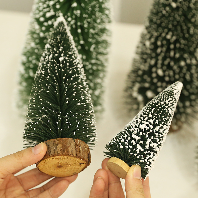 聖誕節裝飾品 沾白雪松迷你聖誕聖誕樹松針桌面擺件小樹批發